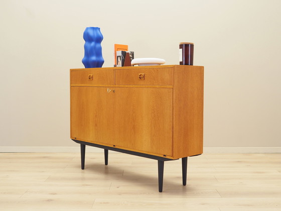 Image 1 of Buffet en frêne, Design danois, 1970S, Production : Danemark