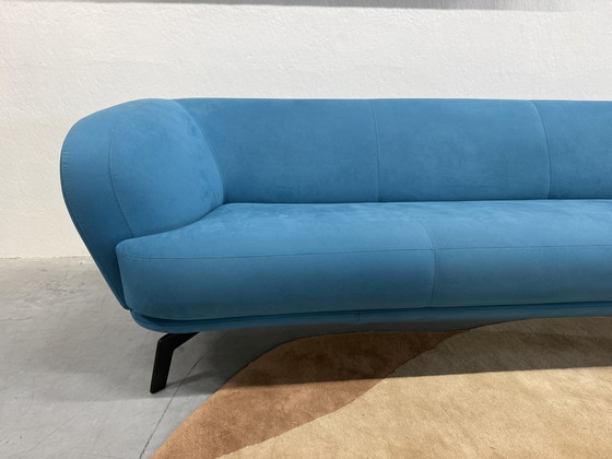 Image 1 of Leolux Flint 3,5-Sitzer Sofa Blaues Alcantara 243