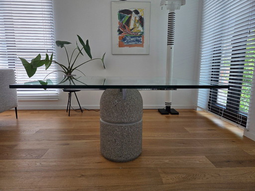 Mid-century Giovanni Offredi Concrete Dining Table Paracarro for Saporiti