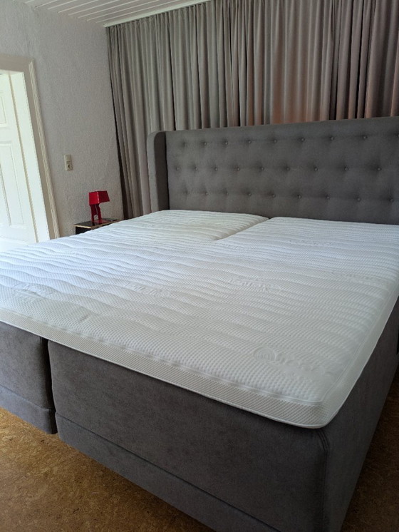 Image 1 of Nieuw elektrisch boxspringbed van Dayco – Gemaakt in Duitsland