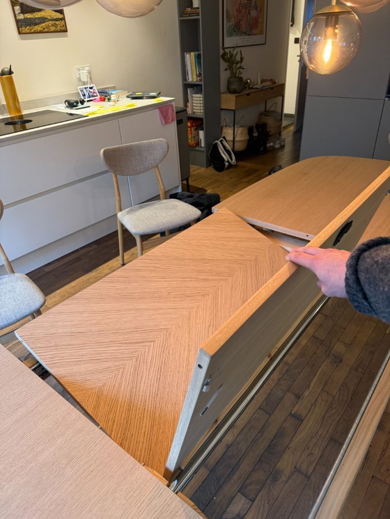 Image 1 of Mesa de comedor BOW de PBJ Designhouse — Roble macizo, extensible