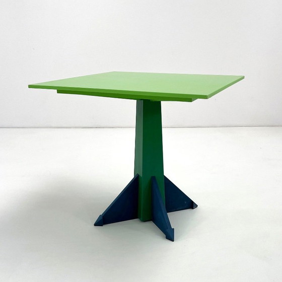 Mesa de comedor verde modelo 4310 de Anna Castelli para Kartell, década de 1980. – Mesas de comedor, Plastic (photo 2 of 11)