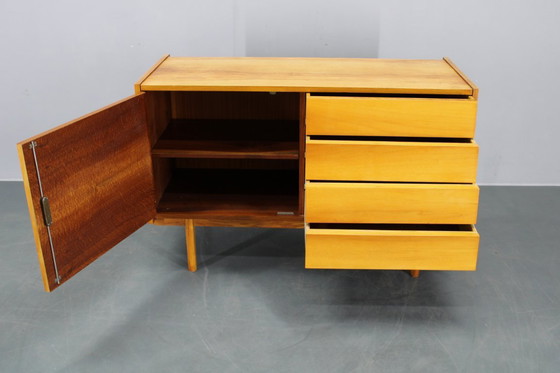 Image 1 of 1960s Czechoslovakian Maple Veneer Sideboard with Solid Maple Wood