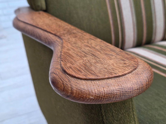 Image 1 of 1970, canapé danois 3 places, meuble en laine, bois de chêne massif.