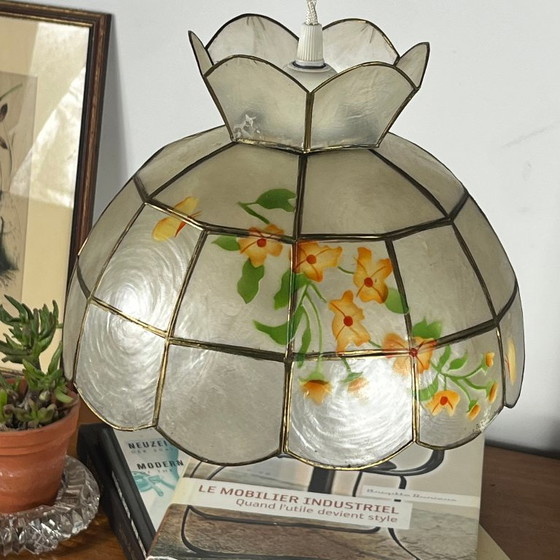 Lampada a sospensione a lampadario in madreperla capiz con fiori – Lampade a sospensione, Pietra (photo 3 of 9)