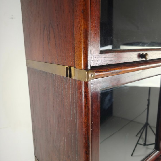 Image 1 of Libreria da avvocato in legno massello della fine del XX secolo.