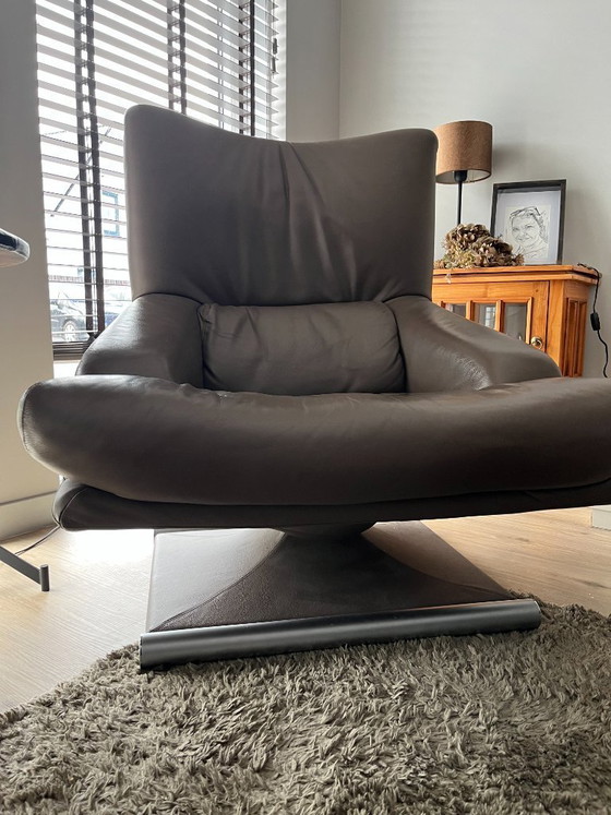 Image 1 of Fauteuil et repose-pieds Rolf Benz type 6500