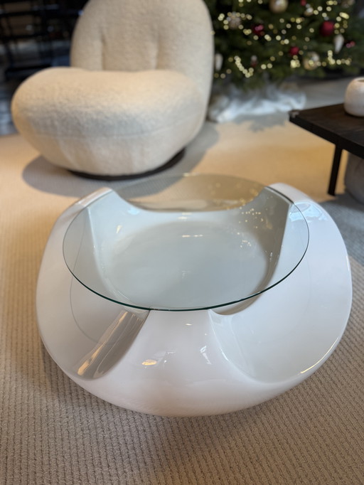 Salon tafel wit gelakt 70s