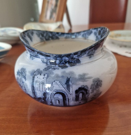 Copeland 19th century English porcelain bowl