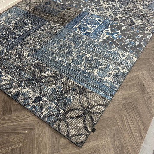 Brinker Carpets Desso Dezzel 250x400 carpet