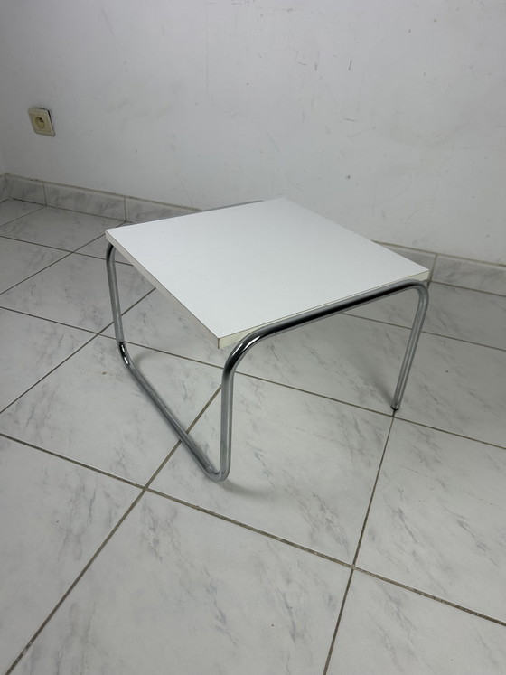 Image 1 of Vintage bijzettafel bauhaus stijl