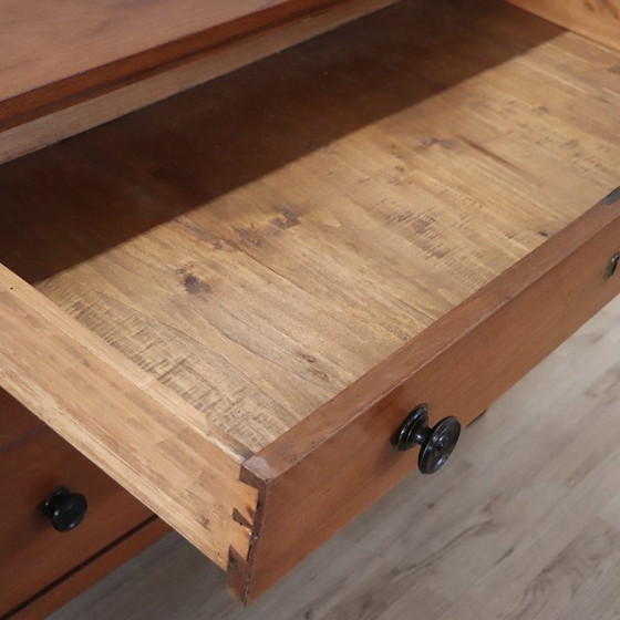 Image 1 of Antieke massief notenhouten ladekast, Italië, begin 19e eeuw