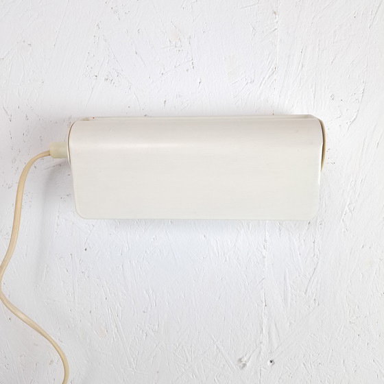 Image 1 of Applique murale vintage en métal blanc crème, design moderne du milieu du siècle