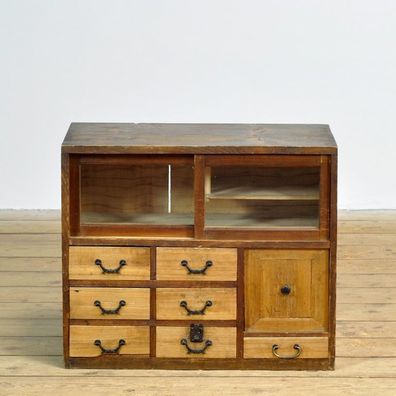 Pequeño mueble japonés, circa 1930 – Armarios, Glass, Metal (photo 9 of 10)