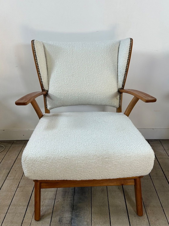 Image 1 of Sillones (par) de madera y tela bouclé, década de 1950.