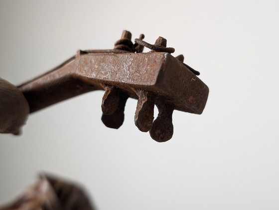 Image 1 of Sculpture d'ange en fer forgé de style néo-Renaissance espagnole, jouant du luth, vers 1900