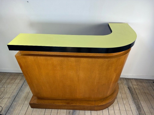 Barra de bar vintage de los años 50/60 en chapa de roble y encimera de Formica.
