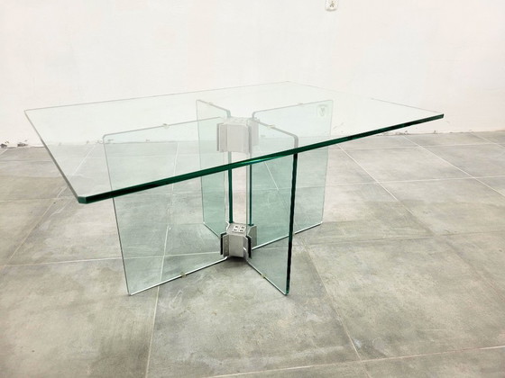Image 1 of Vintage glazen salontafel toegeschreven aan Peter Ghyczy, 1970