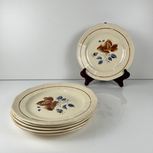Set of 6 Sarreguemines Dessert Plates with Floral Motif, First Half of the 20th Century