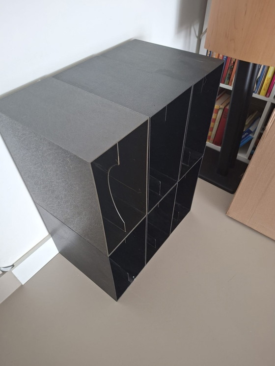 Image 1 of 6 boîtes de rangement noires pour disques vinyles