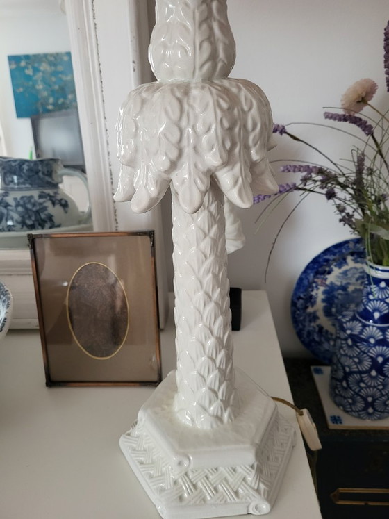 Image 1 of Vintage palm tree lamp white ceramic