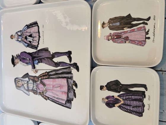 Vintage pastry set Villeroy & Boch traditional costumes – Bowls, Porcelain (photo 5 of 7)