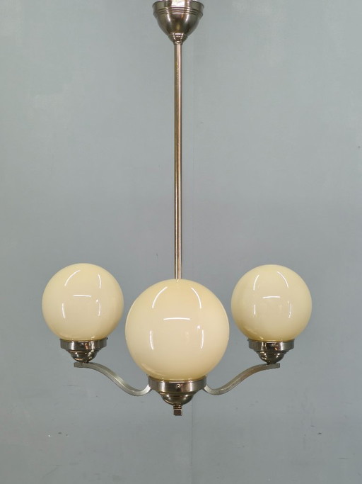 Lampadario Art Déco in nichel e vetro degli anni '30, Cecoslovacchia