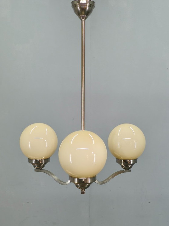 Image 1 of Lampadario Art Déco in nichel e vetro degli anni '30, Cecoslovacchia