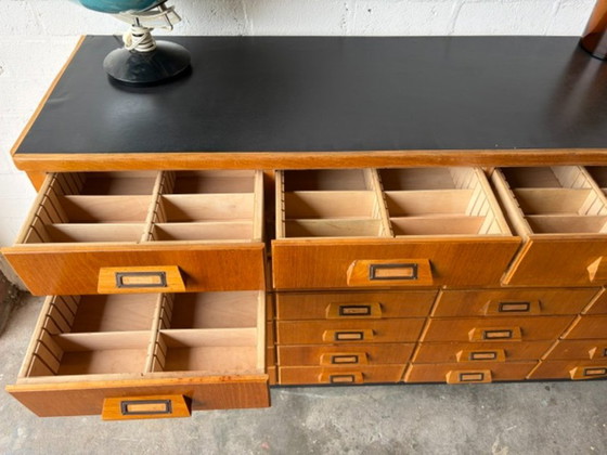 Vintage mid-century apothekerskast,apotheekkast,ladekast, Ladekasten, Hout, Metaal, Bruin (foto 9 van 14)