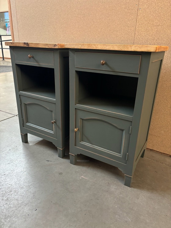 Brocante Nightstands – Wood (photo 6 of 11)