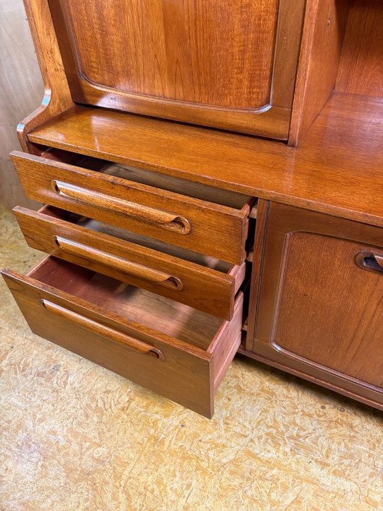 Mid-Century Modern Stonehill Stateroom Teak Highboard – 1960 – Sideboard, Wood (photo 5 of 14)