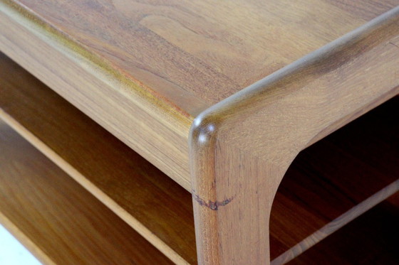 Image 1 of Chariot pour meuble audio 'Traeden' vintage danois en teck massif