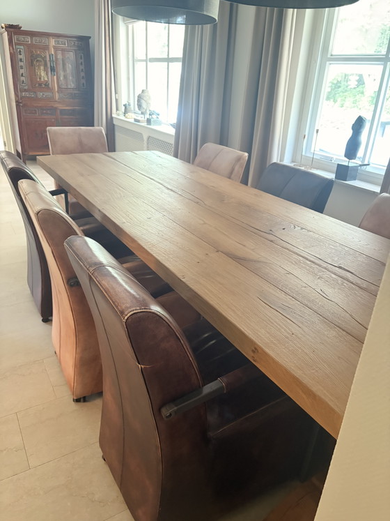 Super cool (like new) oak dining table with 8 chairs!! – Wood (photo 6 of 15)