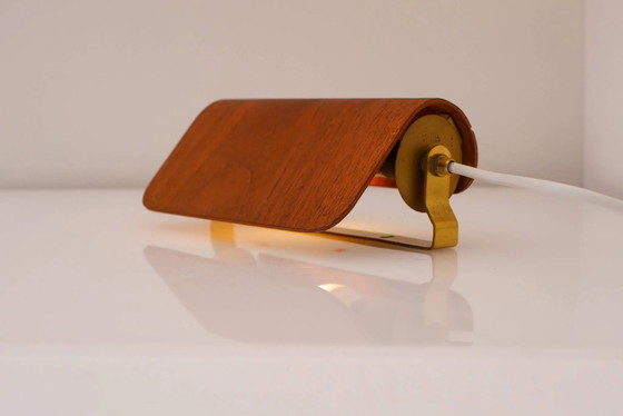 Applique vintage in teak. Design scandinavo classico di metà secolo. – Metal, Brass, Scandinavian (photo 14 of 14)