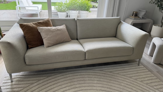Image 1 of Leolux Pode 2,5 en 3,5-Zita beige stof Fay 83 Oyster