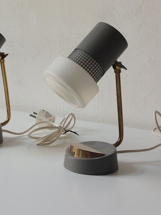 Image 1 of Vintage Mid Century Tafellampen Bedlampjes Opaalglas Messing