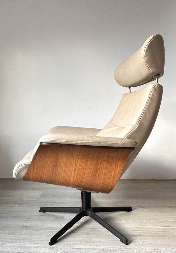 Image 1 of In accordo con la poltrona di design Time Out