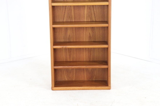 Image 1 of Petit meuble vintage danois en teck