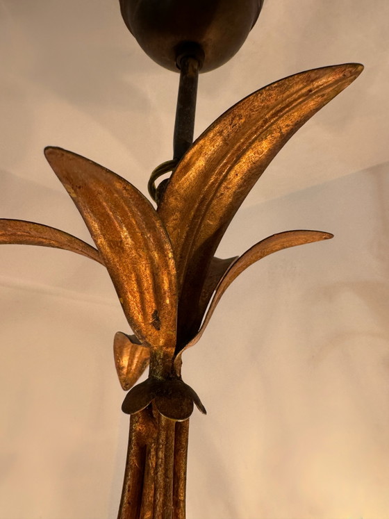 Image 1 of Gouden kroonluchter met palmbladmotief uit de jaren 70