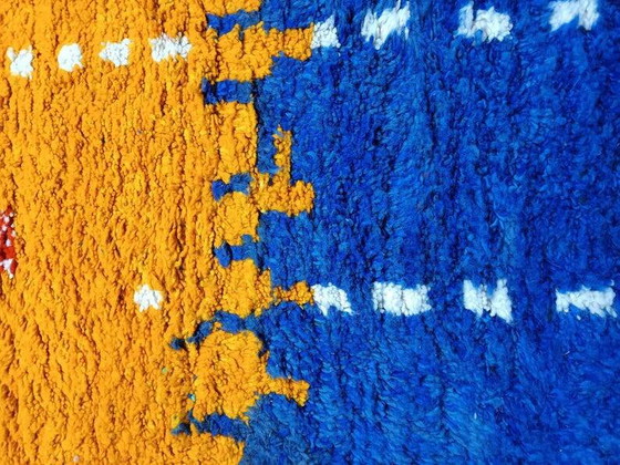 Tapis berbère marocain traditionnel 250cm x 150cm (photo 9 of 12)