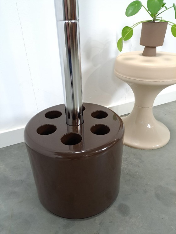 Image 1 of Porte-manteau Velca Legnano marron, modèle VIP, avec chrome et plastique