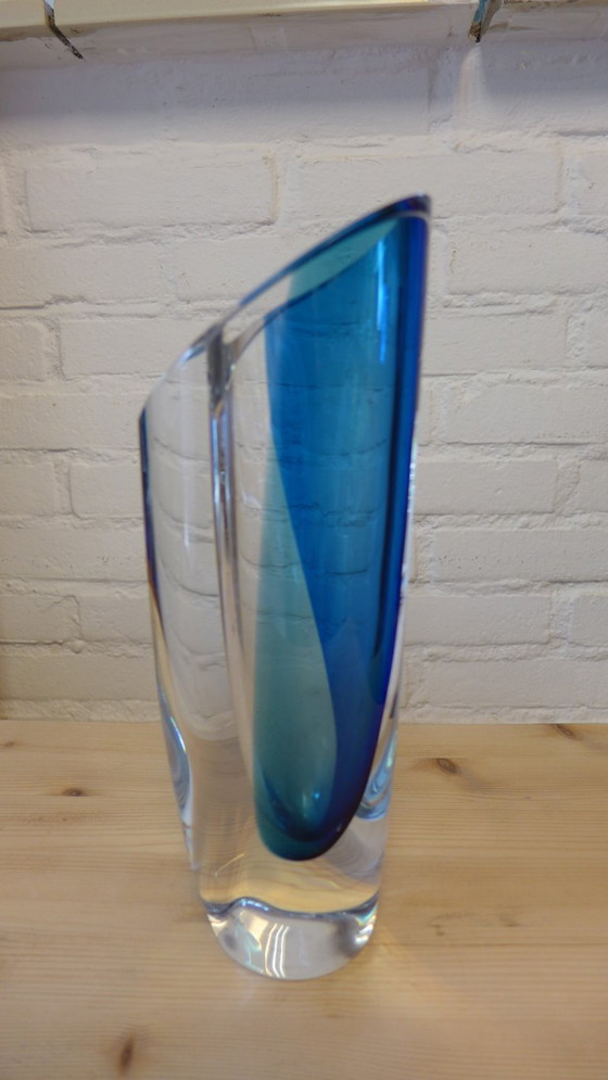 Kosta Boda vaas, blauw glas, Vazen, Transparant, Modern (foto 3 van 6)