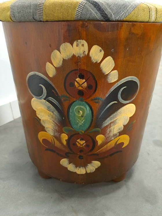 Image 1 of Sgabello in legno di Svezia