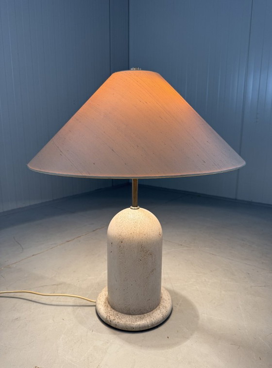 Image 1 of Lámpara de mesa italiana de travertino de mediados de siglo, década de 1960.