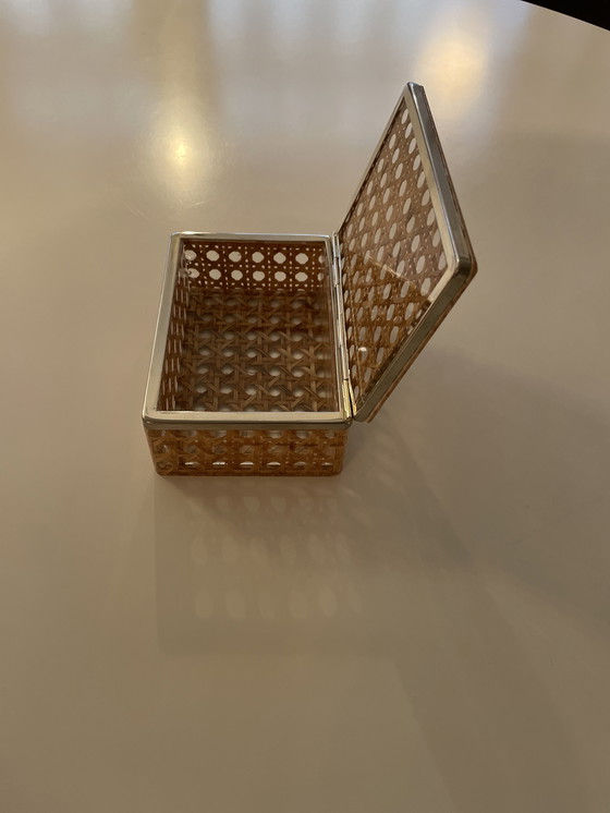 Image 1 of Plexiglas rieten doos Italië jaren 70 toegeschreven aan Gabriella Crespi