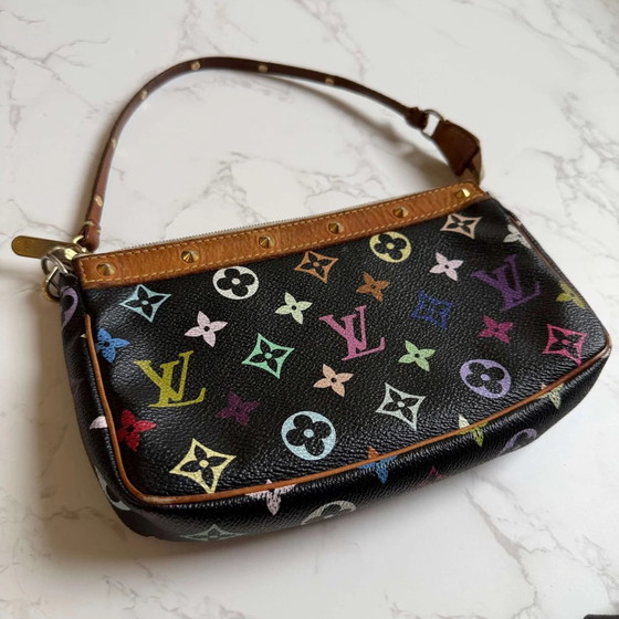 Louis Vuitton Monogram Multicolor Pochette Accessoires – Clutches, Lienzo, Ante, Vintage (photo 8 of 22)