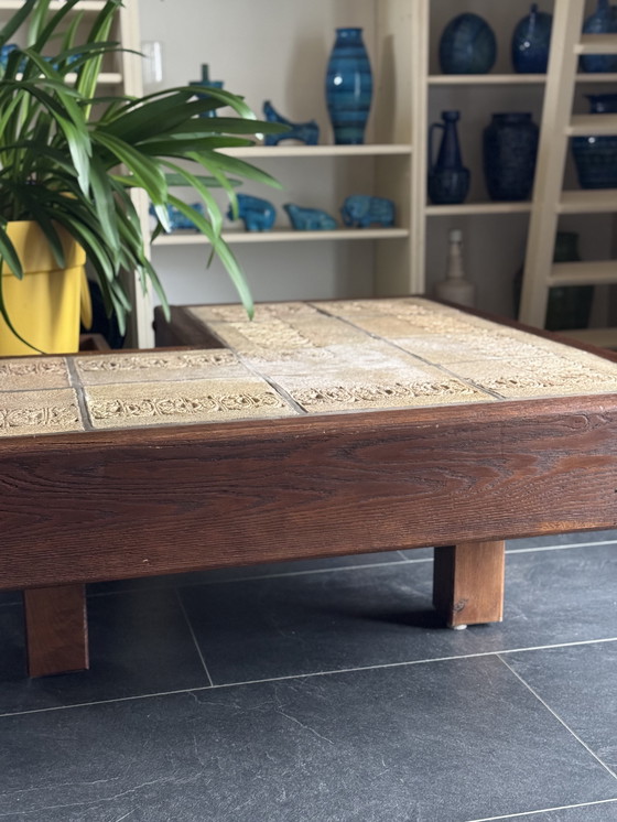 Image 1 of Brutalistischer Couchtisch mit Blumentopf