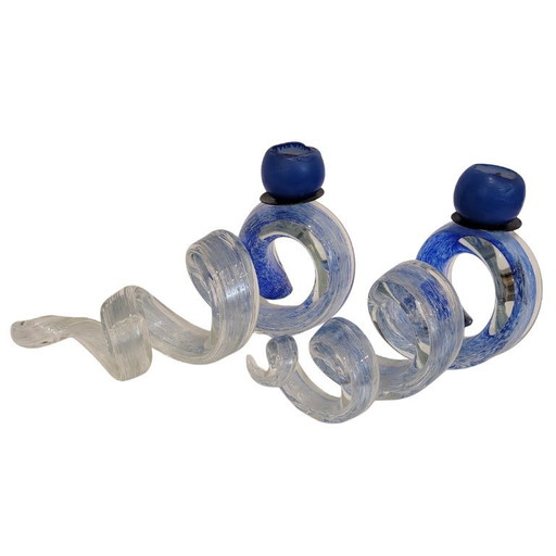 Coppia di candelieri a spirale blu, in vetro, anni &#39;80 - Francia