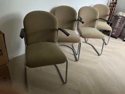 4 Gispen 412 RH Beige