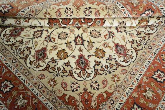 Image 1 of Tappeto persiano annodato a mano - Tabriz 50 Raj con seta 203 x 200 cm